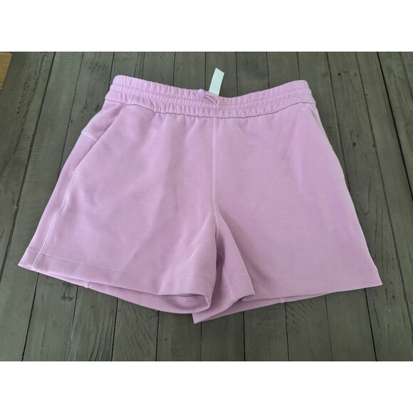 lululemon athletica Pants - NWOT Lululemon Softstreme High-Rise Short 4" Color Vita pink Size 8